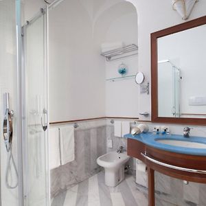 Superior Double or Twin Room Sea View